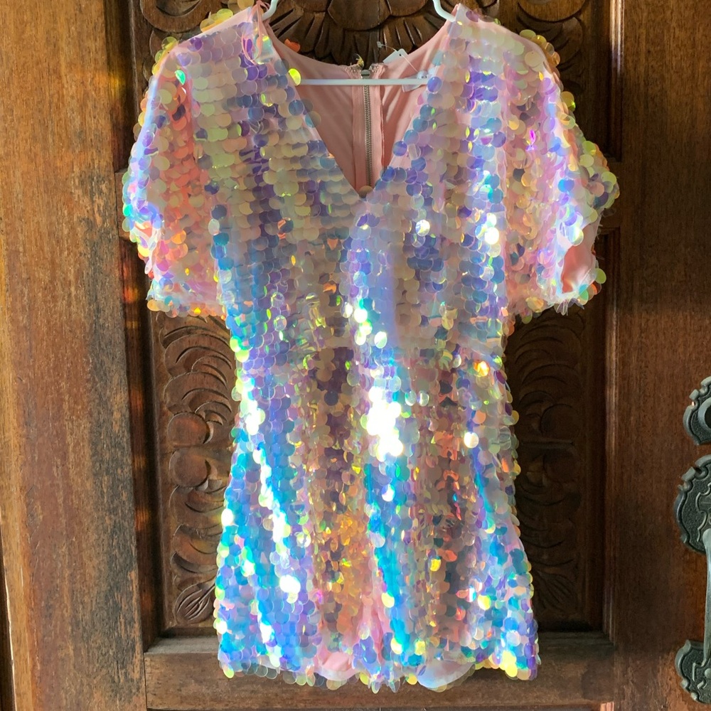 Endless Rose Iridescent Sequin Romper Sold Out Small Womens V Neck Short Sleeve